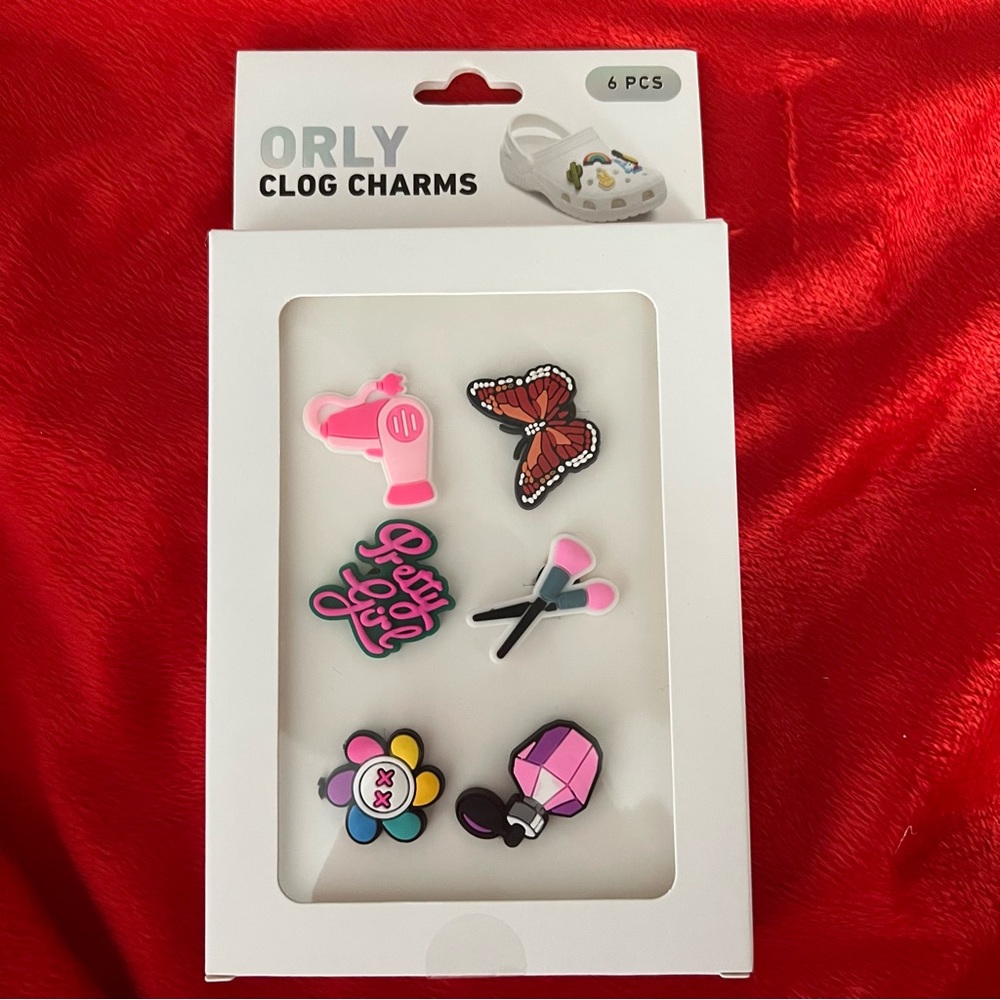 NWT Orly 6 Piece Assorted Croc Charms
